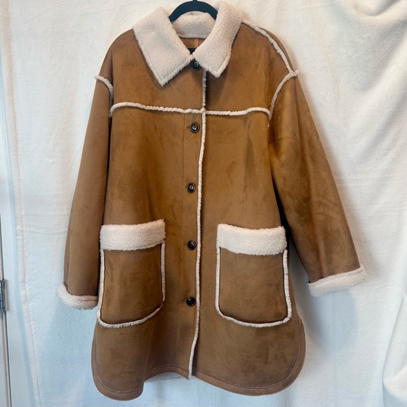 UGG Jackets & Blazers - UGG Women's Brown Shearling Coat P to P 27 inches, and Length 37 Inch long